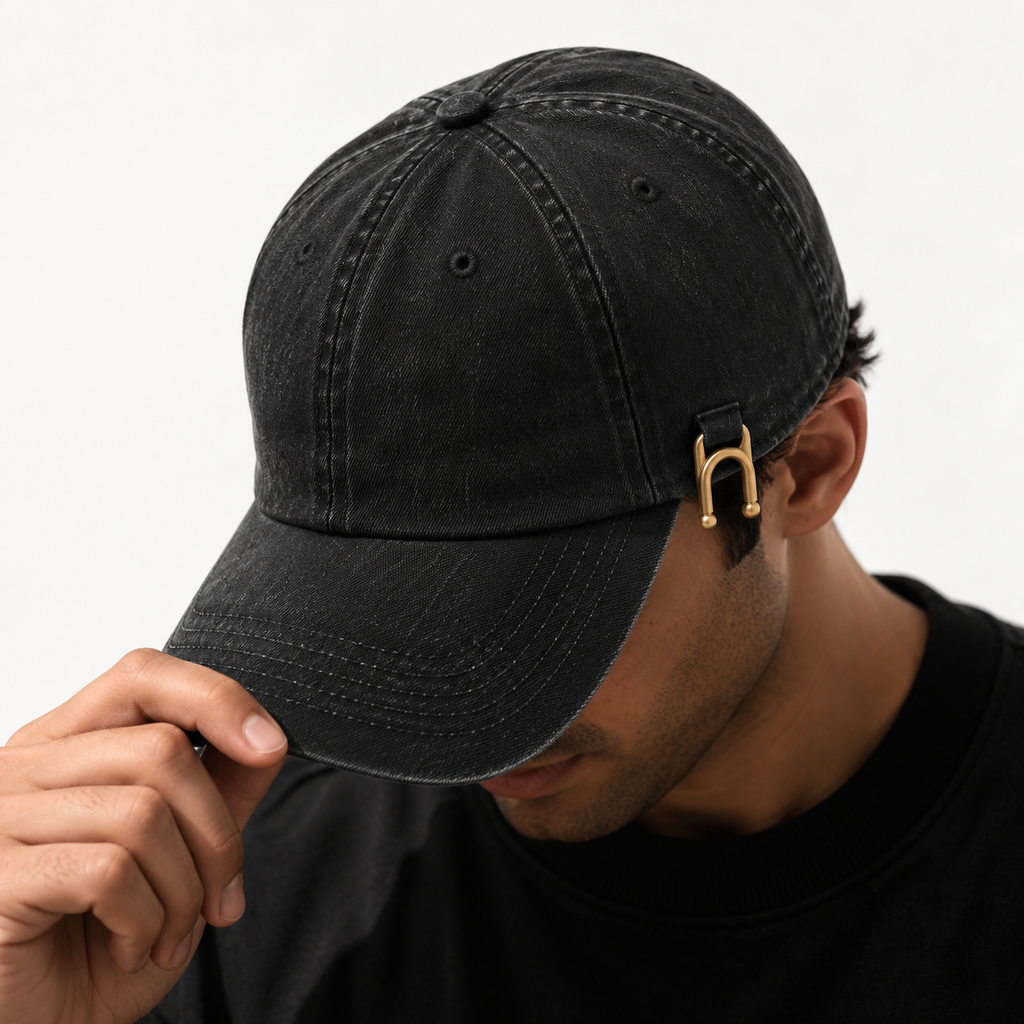 Noir Signature Cap